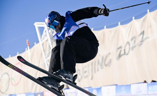 竞技宝体育-独一档!谷爱凌三轮均超90分 中国军团最稳夺金点