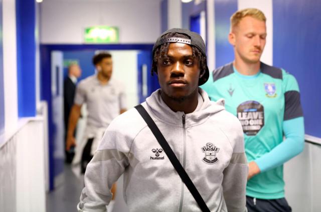 竞技宝-利物浦又被切尔西截和！凯塞多之后，拉维亚也丢了