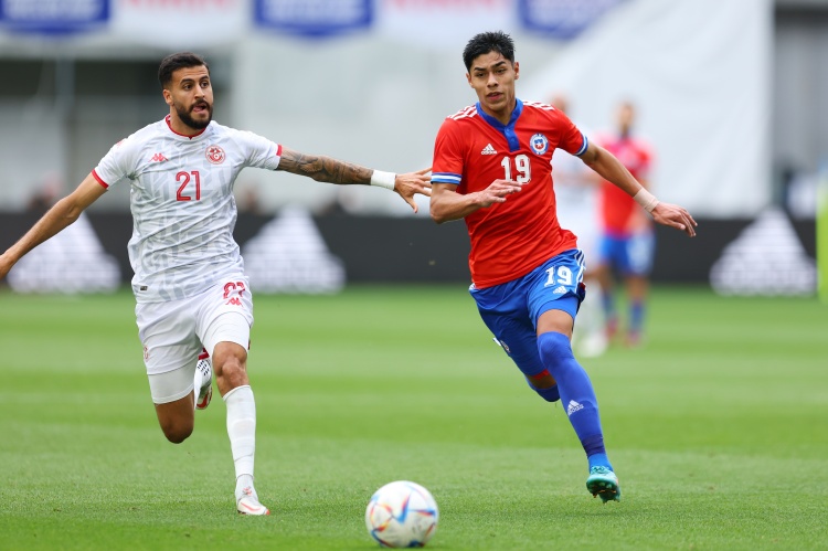 竞技宝官网-米体：罗马将引援目光投向北欧，正在关注中日德兰边锋奥索里奥